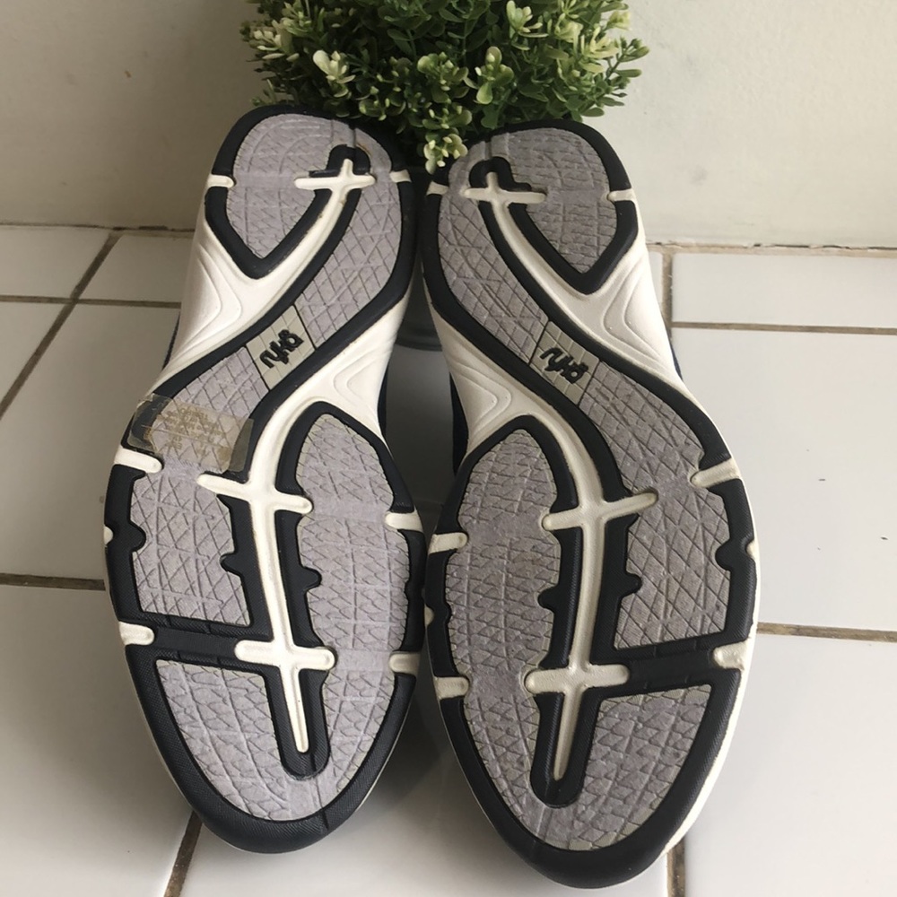 Ryka women shoes size 10 - Picture 4 of 7